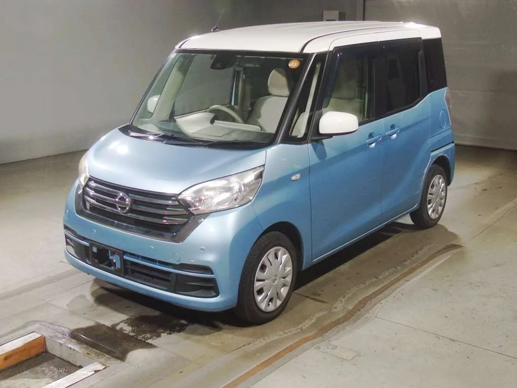 Nissan Dayz Roox B21A 2019